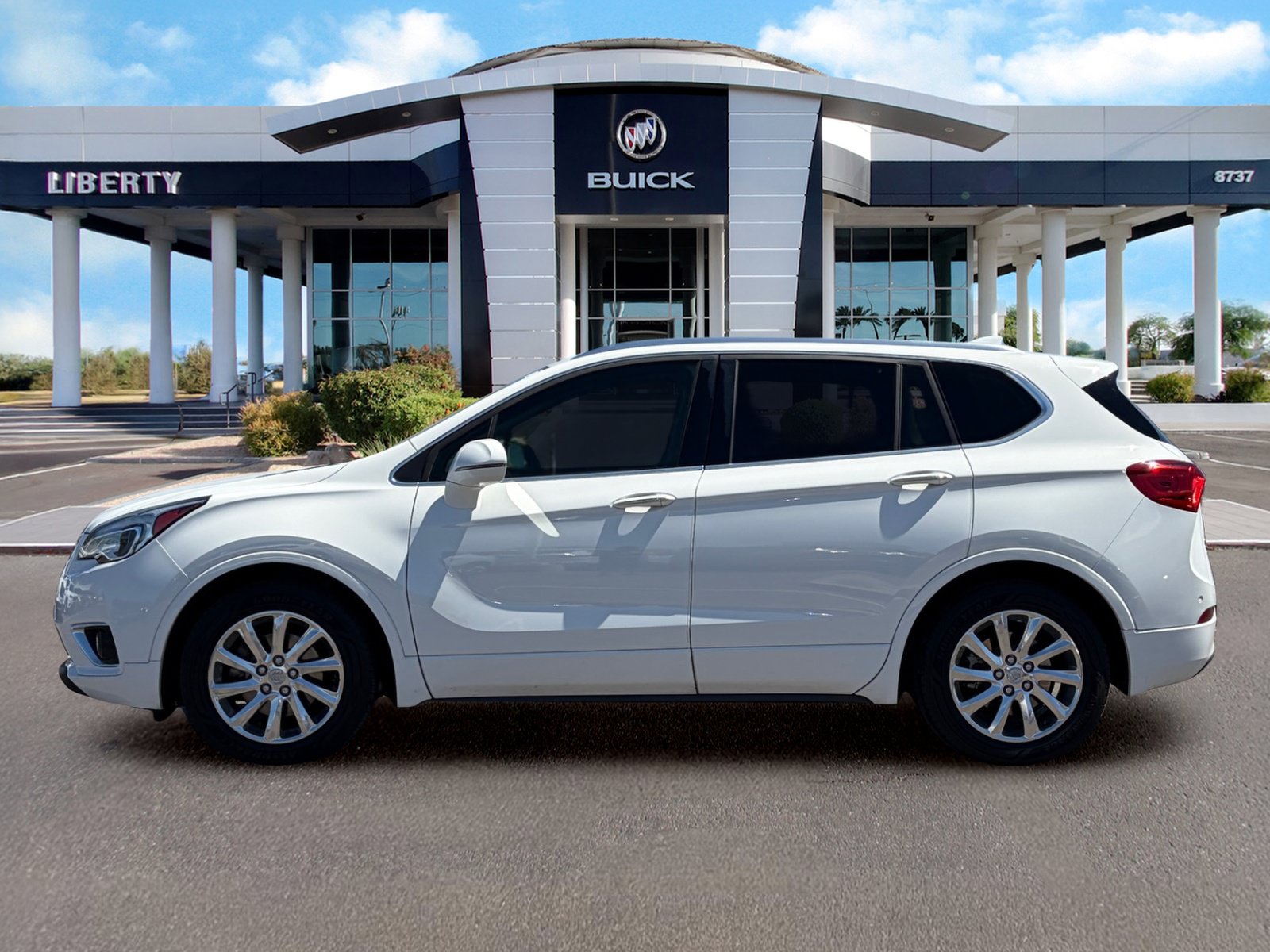 Used 2019 Buick Envision Essence w/ LPO, Active Package FWD image 6