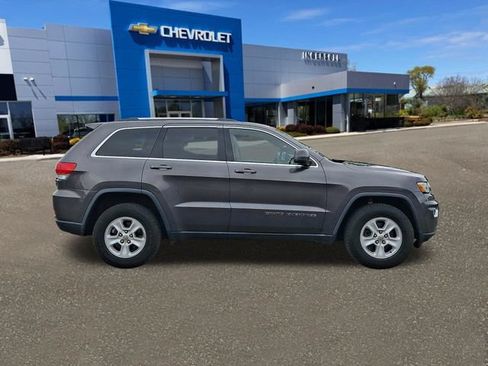 Used 2017 Jeep Grand Cherokee Laredo w/ Quick Order Package 23E AWD/4WD image 27