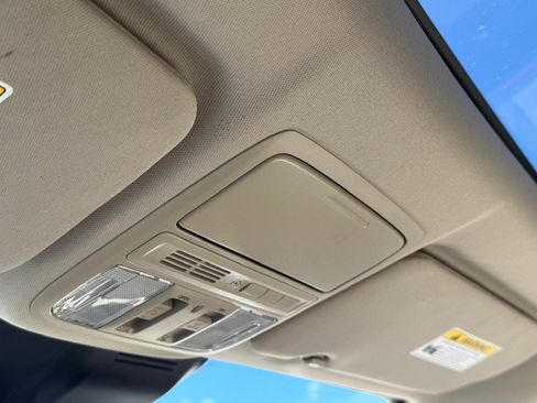 Used 2017 Honda CR-V EX-L image 34