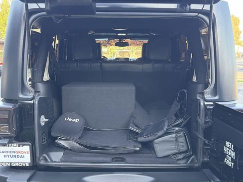 Used 2014 Jeep Wrangler Unlimited Sport w/ Quick Order Package 24S image 26