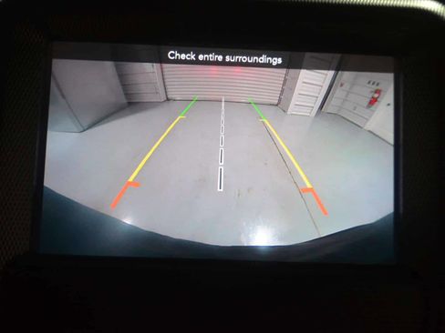 Used 2018 Jeep Wrangler Unlimited Sahara image 29