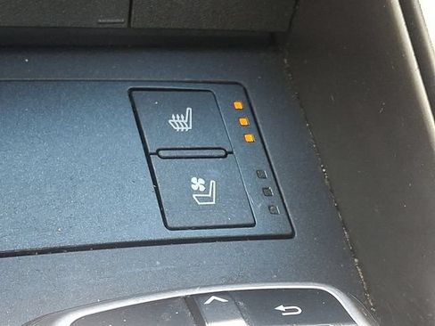 Used 2019 Lexus IS 300 AWD w/ Navigation Package image 28