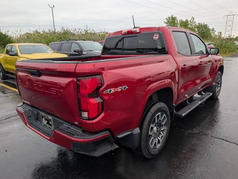 Used 2023 Chevrolet Colorado LT w/ LT Convenience Package III AWD/4WD image 7