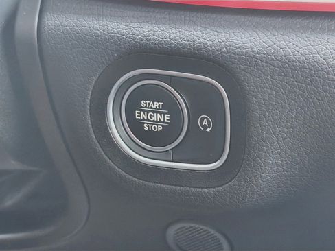 Used 2025 Mercedes-Benz GLE 350 4MATIC image 36