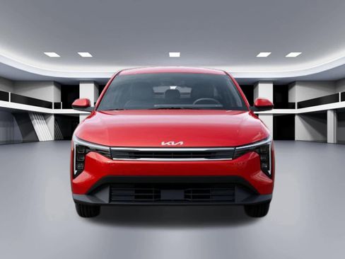 New 2026 Kia K4 LXS image 2