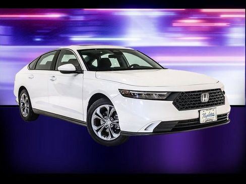 Used 2024 Honda Accord EX image 26