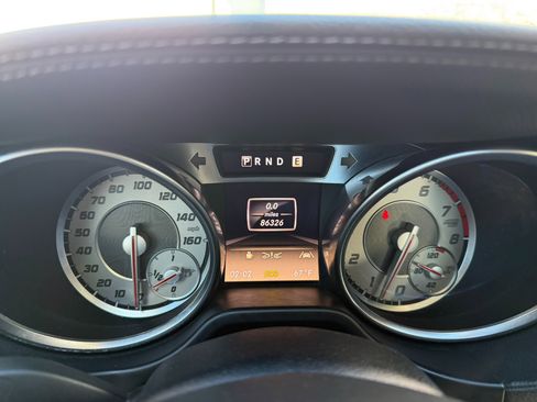 Used 2013 Mercedes-Benz SL 550 image 36