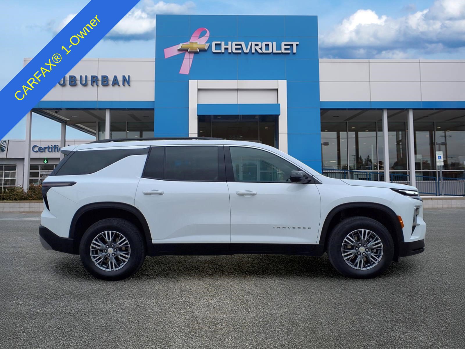 Used 2026 Chevrolet Traverse LT w/ Driver Confidence Package FWD image 5