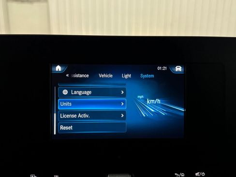 Used 2024 Mercedes-Benz Sprinter 2500 image 22