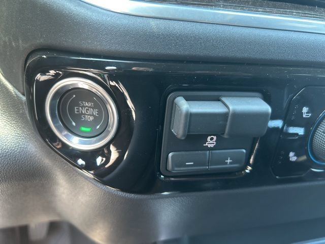 New 2026 Chevrolet Silverado 1500 RST w/ RST All Star Premium Package AWD/4WD image 28