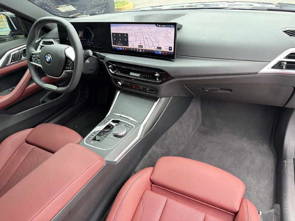 Used 2026 BMW 430i Coupe w/ Parking Assistance Package RWD image 13