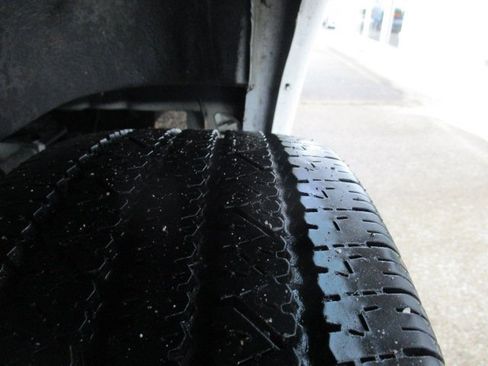 Used 2023 Chevrolet Express 3500 LS image 23