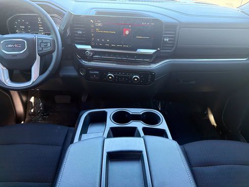 Used 2023 GMC Sierra 1500 Elevation w/ LPO, Elevation Black Package image 19