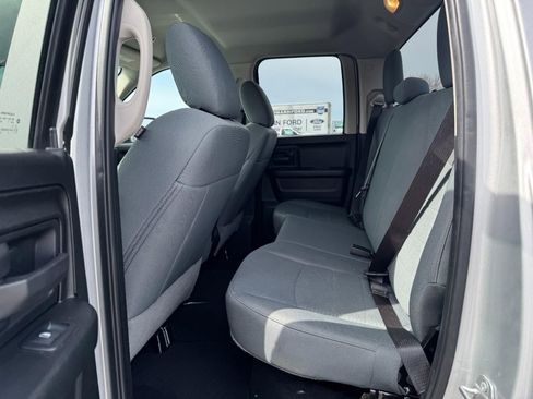 Used 2018 RAM 1500 Express w/ Express Value Package image 9