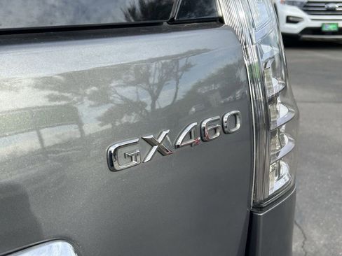 Used 2014 Lexus GX 460 Luxury image 8