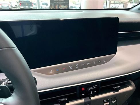 New 2026 Nissan Leaf SV+ w/ Illuminated Package image 13