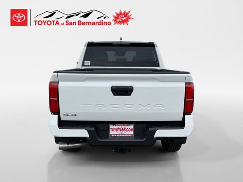 Certified 2026 Toyota Tacoma SR5 AWD/4WD image 4