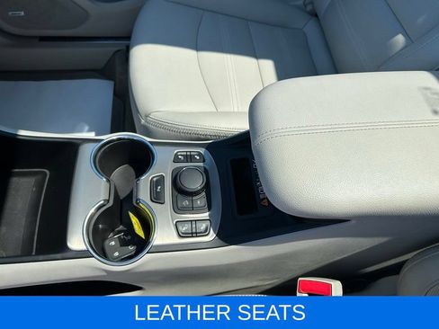 Used 2022 GMC Terrain Denali AWD/4WD image 19