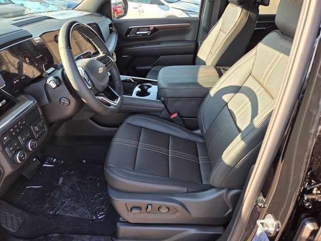 New 2026 Chevrolet Tahoe High Country AWD/4WD image 6