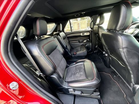 Used 2022 Ford Explorer ST-Line w/ Class IV Trailer Tow Package image 23