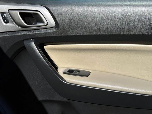 Used 2019 Ford Ranger XLT w/ Equipment Group 302A Luxury image 10