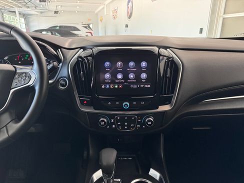 Certified 2023 Chevrolet Traverse LT AWD/4WD image 18