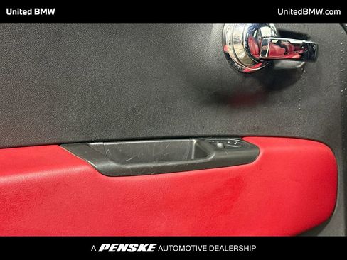 Used 2016 FIAT 500 Abarth w/ Comfort/Convenience Group FWD image 3
