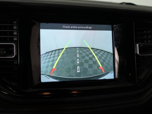 Used 2023 Dodge Durango SXT AWD/4WD image 6