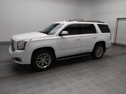 Used 2020 GMC Yukon SLT w/ HD Trailering Package AWD/4WD image 2