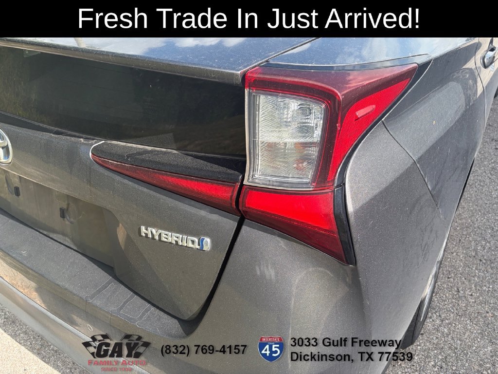 Used 2020 Toyota Prius LE FWD image 10