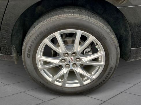 Used 2023 Buick Enclave Premium w/ Experience Buick Package image 10