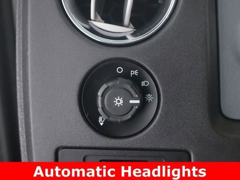 Used 2014 Ford F150 XLT w/ Equipment Group 302A Luxury image 5