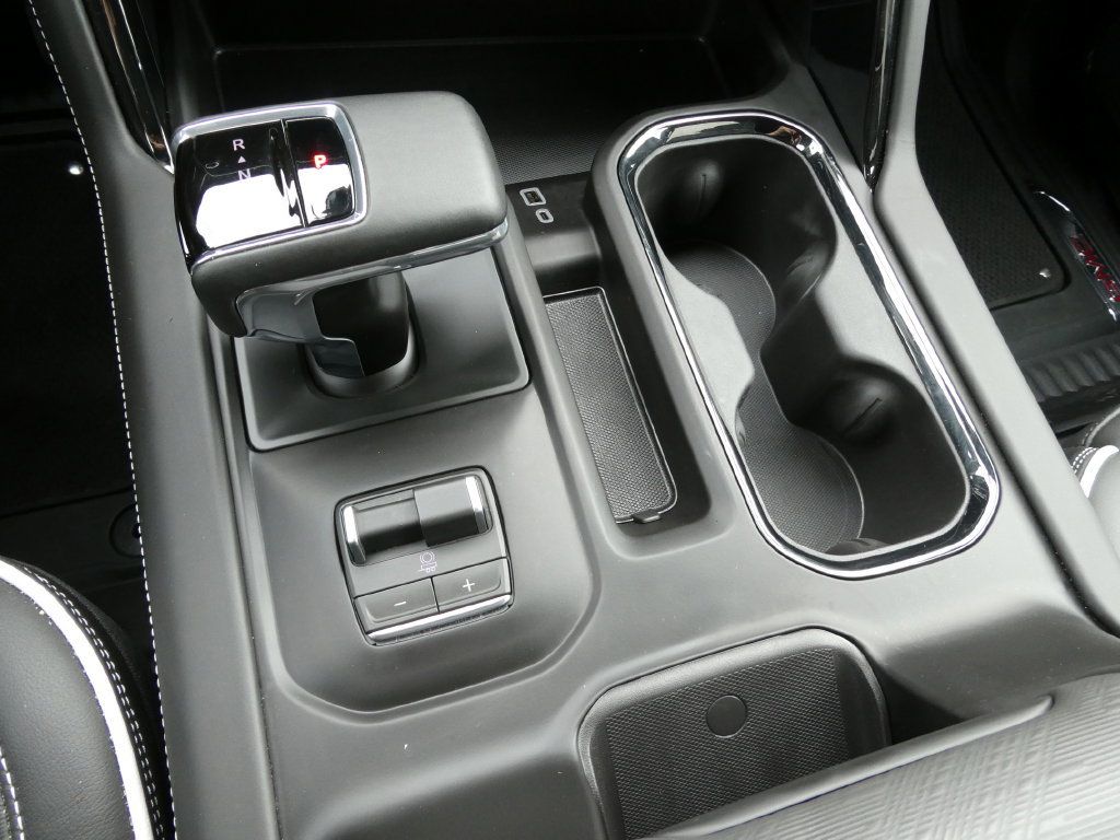 Used 2026 GMC Sierra 1500 AT4X AWD/4WD image 31