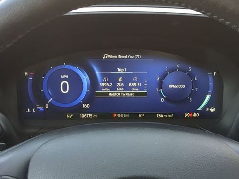 Used 2020 Ford Escape Titanium image 11