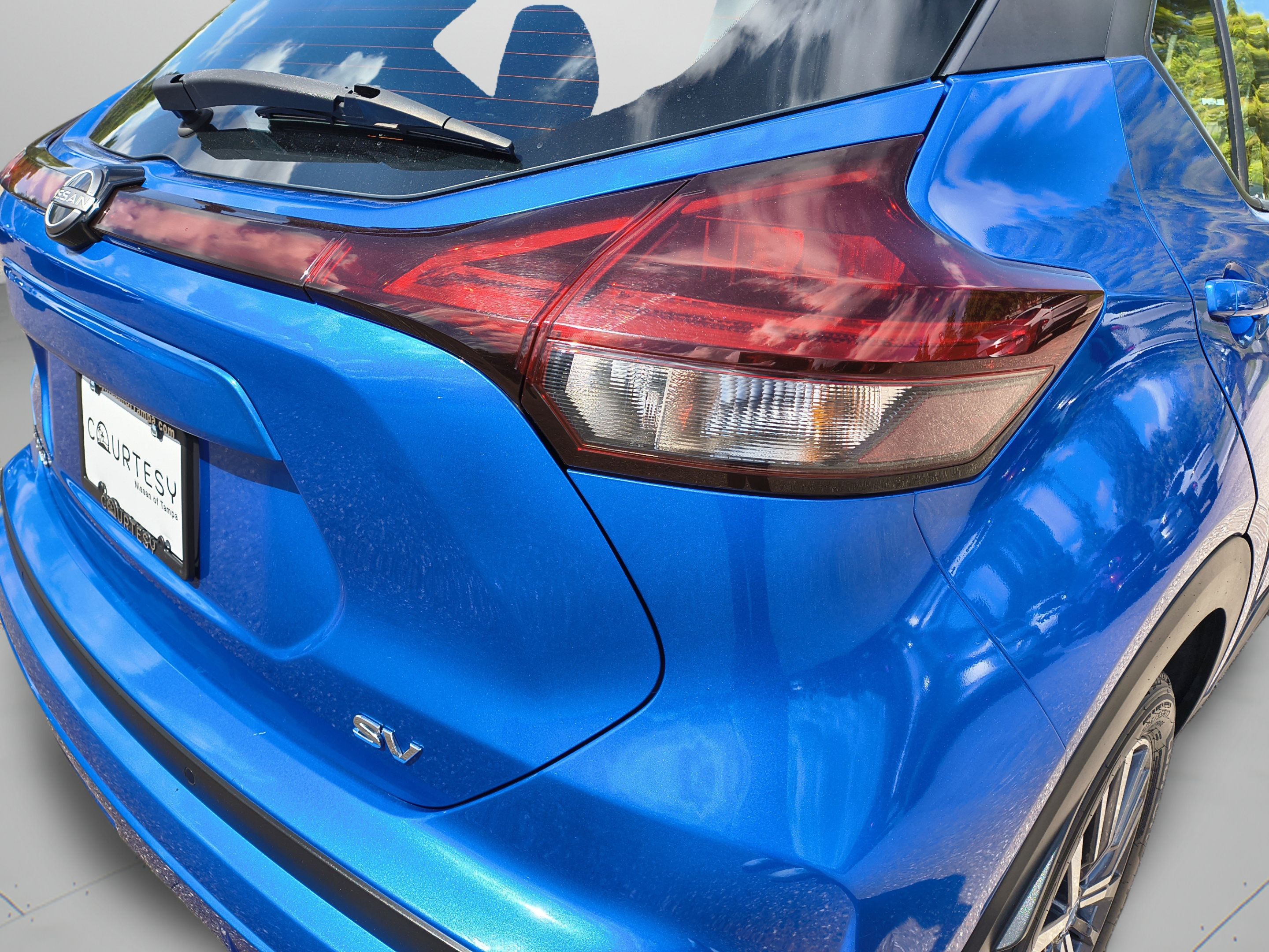 Used 2022 Nissan Kicks SV FWD image 7