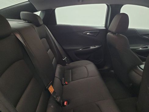 Used 2023 Chevrolet Malibu LS FWD image 19