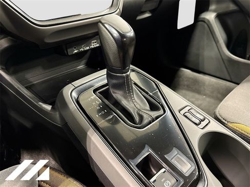 Certified 2025 Subaru Crosstrek 2.5i Sport w/ Crosstrek Mirror Package image 17