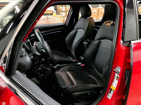 Used 2024 MINI Cooper S image 28