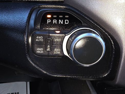 Used 2019 RAM 1500 Big Horn image 16