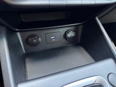 Used 2022 Hyundai Kona SEL w/ Cargo Package FWD image 20