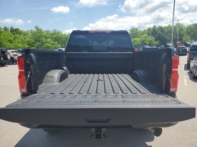 New 2026 Chevrolet Silverado 2500 High Country w/ High Country Premium Package AWD/4WD image 9