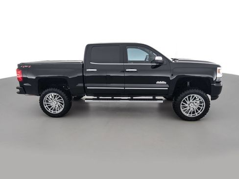 Used 2018 Chevrolet Silverado 1500 High Country image 4
