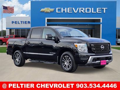 Used 2024 Nissan Titan SV w/ SV Convenience Package