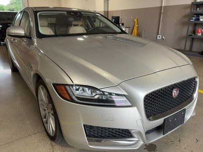 Used 2016 Jaguar XF Premium