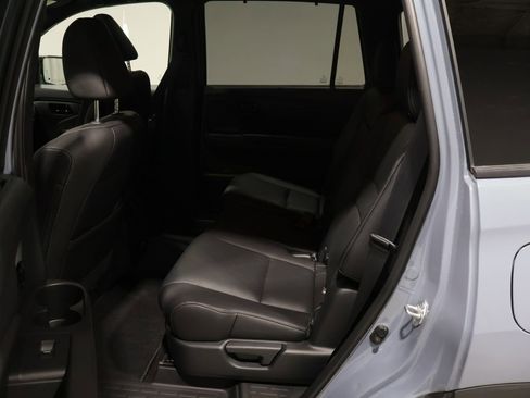 Used 2023 Honda Passport Elite image 17