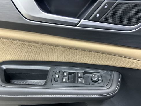 New 2025 Volkswagen Atlas Cross Sport SE image 22