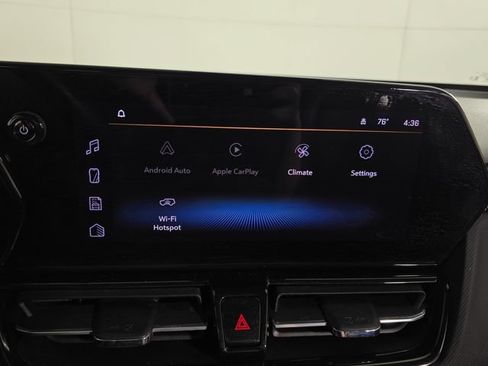 Used 2025 Chevrolet TrailBlazer RS w/ Convenience Package AWD/4WD image 18