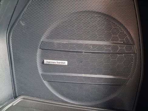 Used 2023 Subaru Ascent Touring image 13