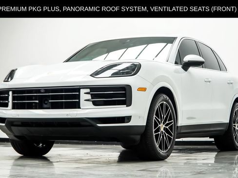 Used 2024 Porsche Cayenne AWD/4WD image 11