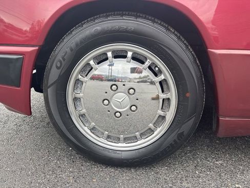 Used 1989 Mercedes-Benz 300 CE Coupe image 13